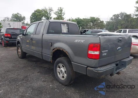 2004 Ford F-150 Stx/Xl/Xlt z USA, uszkodzony, nr VIN 1FTRX14W44NC09922